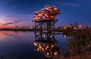 Meilleur rooftop d'Amsterdam : REM Eiland, le restaurant entre ciel et eau